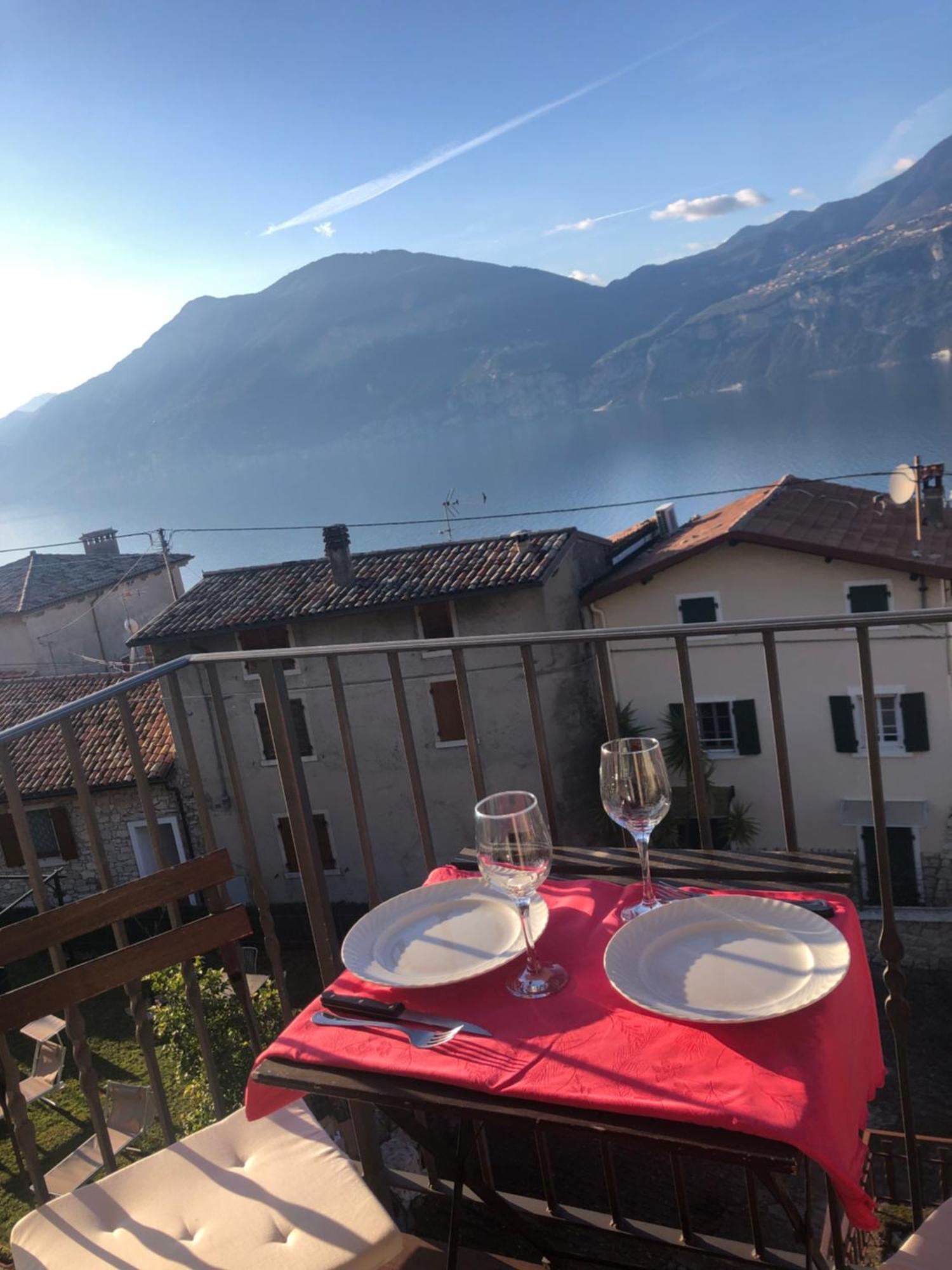 Casa Mary Lejlighed Brenzone sul Garda Eksteriør billede